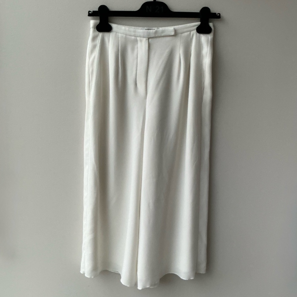 Aritzia Babaton White Pants